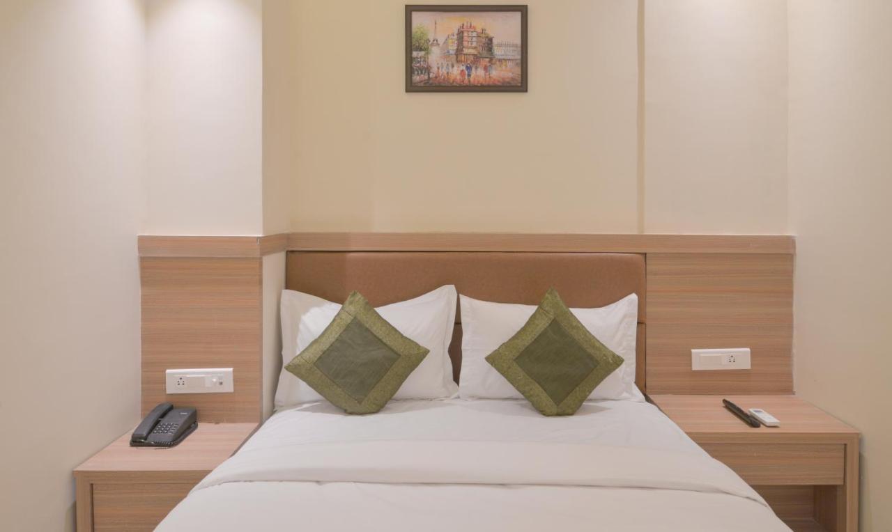 Hotel West Blue Bombay Extérieur photo