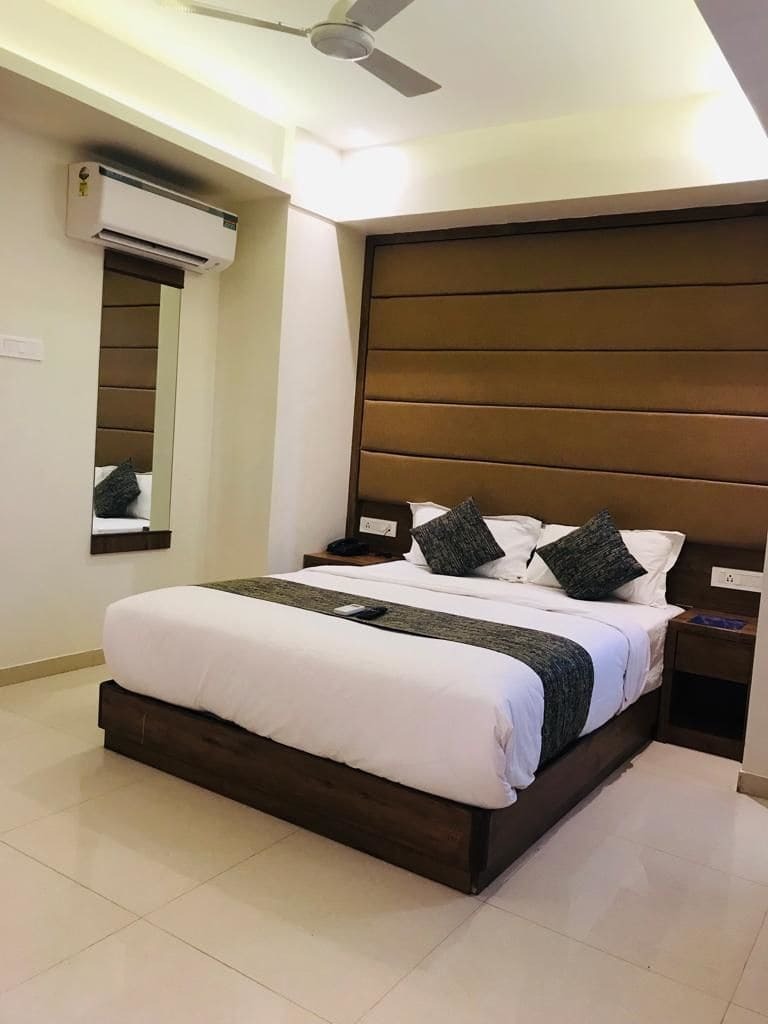 Hotel West Blue Bombay Extérieur photo